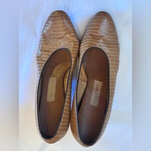 ENNA JETTICKS vintage Brown Textured Women's Shoes (vintage sizing 8.5)